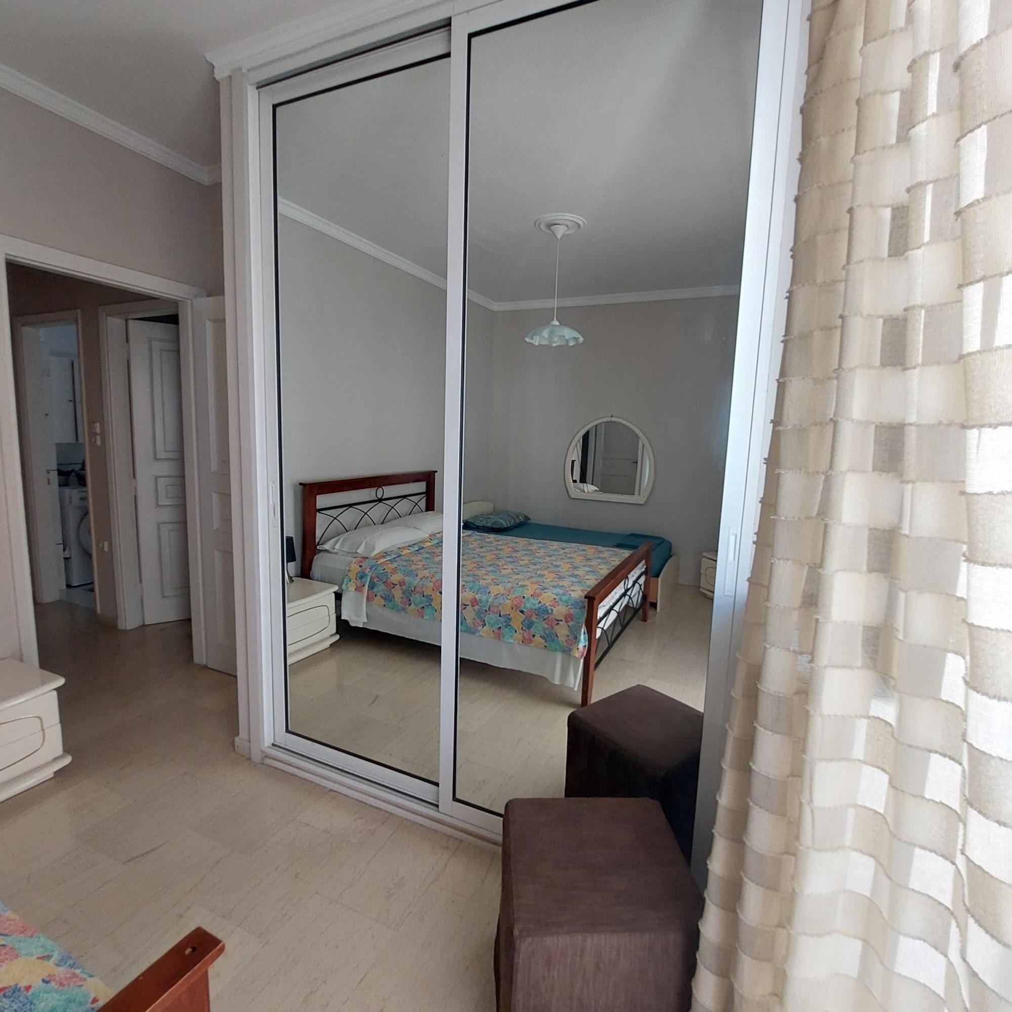 Family Apartment Patras Exterior foto